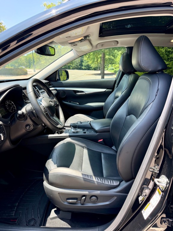 2021 INFINITI QX50 Image 10