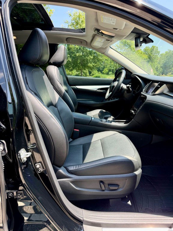 2021 INFINITI QX50 Image 26