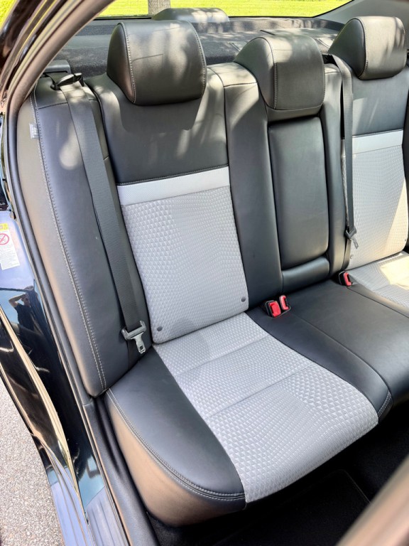 2012 Toyota Camry Image 23