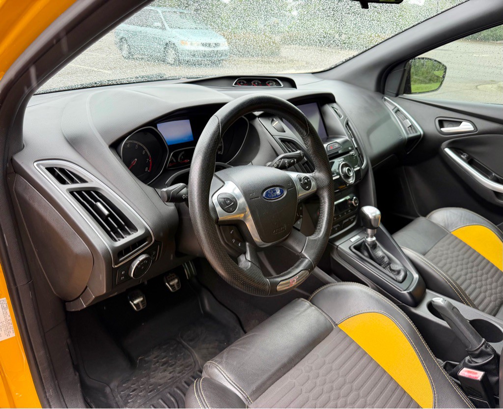 2013 Ford Focus Image 11