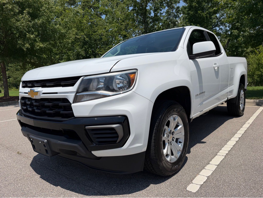 2022 Chevrolet Colorado Image 1