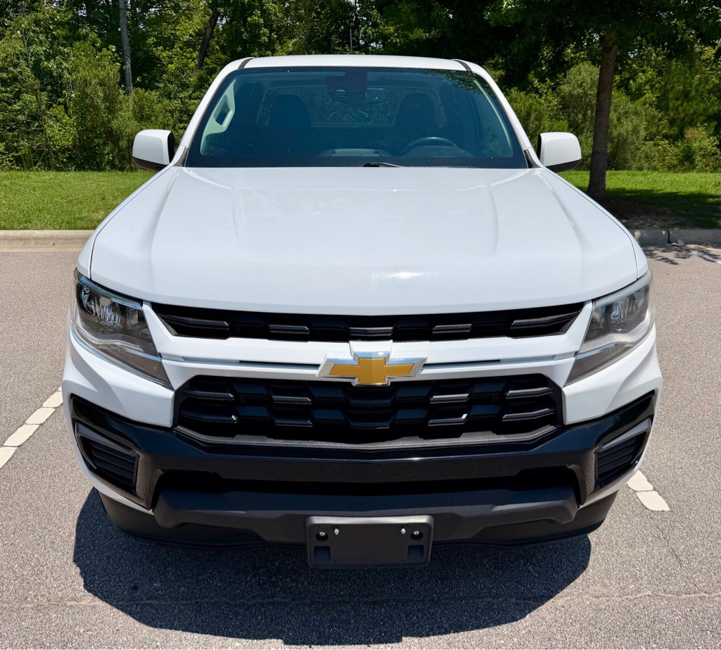 2022 Chevrolet Colorado Image 2