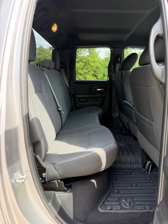 2021 RAM 1500 Image 22