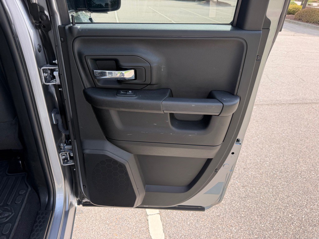 2021 RAM 1500 Image 25