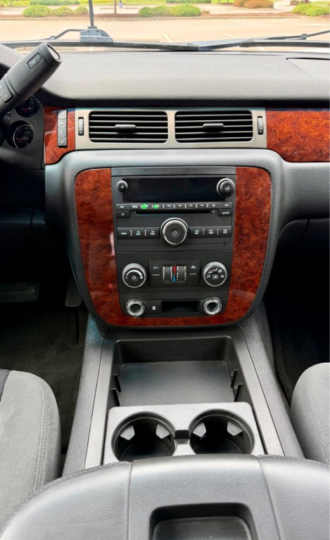 2009 Chevrolet Avalanche Image 20