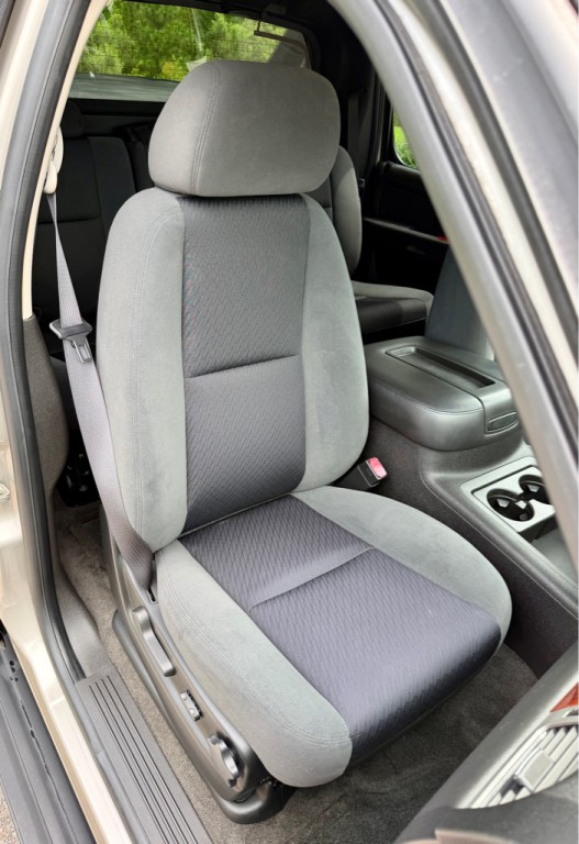 2009 Chevrolet Avalanche Image 27