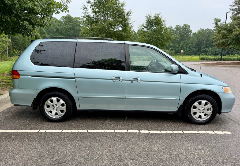 2003 Honda Odyssey Image 4