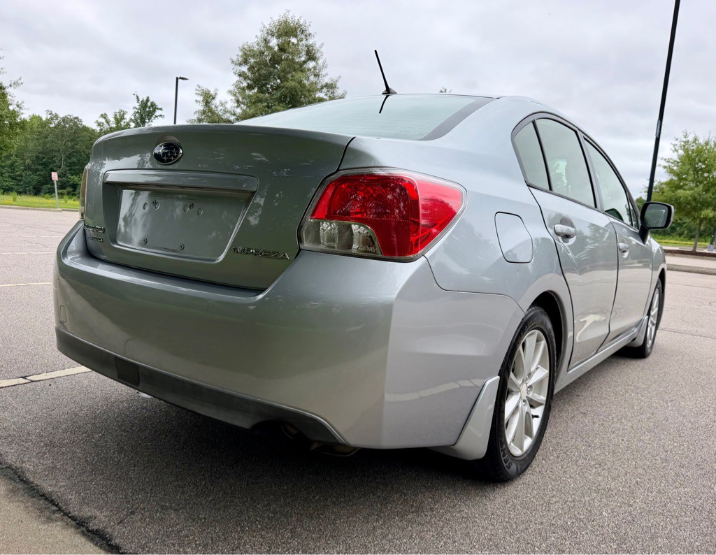 2013 Subaru Impreza Image 5