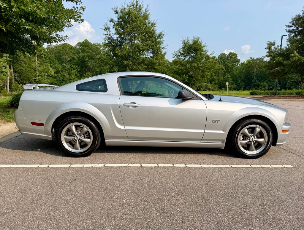 2006 Ford Mustang Image 4