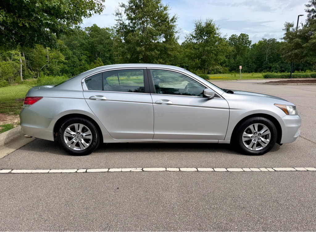 2012 Honda Accord Image 4