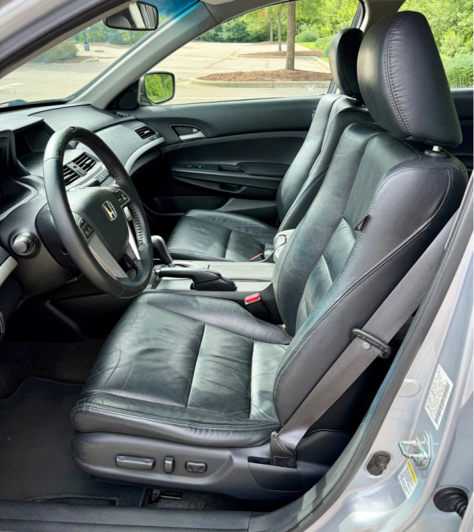 2012 Honda Accord Image 10