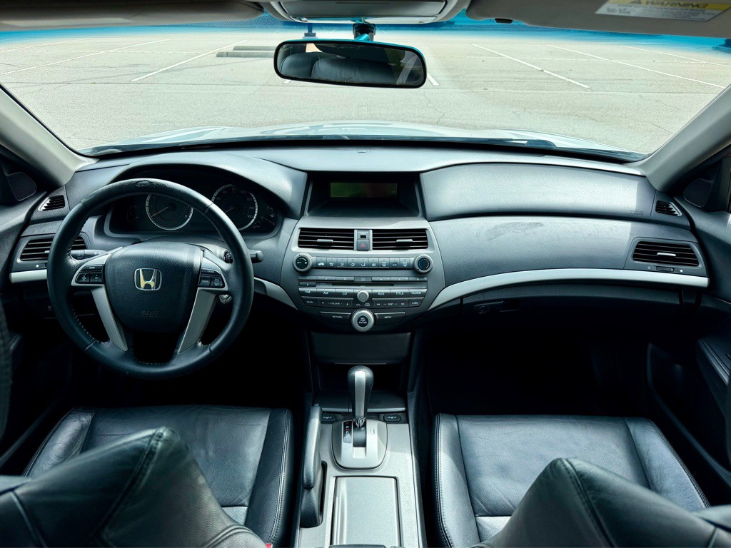 2012 Honda Accord Image 16