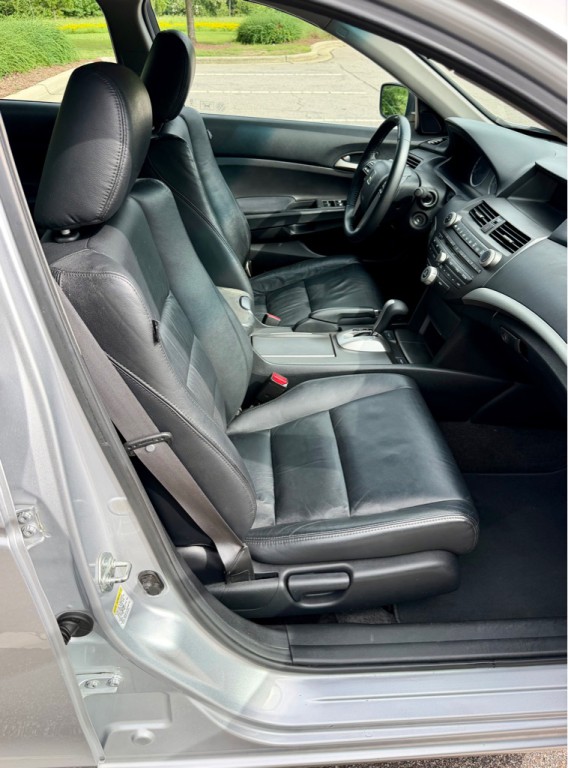 2012 Honda Accord Image 21