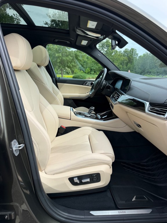 2020 BMW X5 Image 26