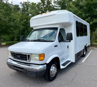 Image for 2005 Ford Econoline E450 SUPER DUTY CUTAWAY ID: 7578874