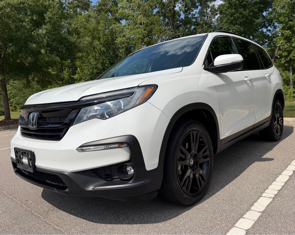 2021 Honda Pilot Image 1