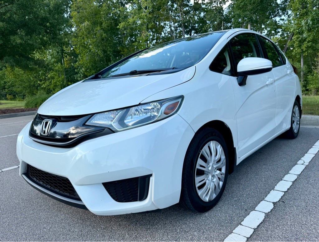 2016 Honda Fit Image 1