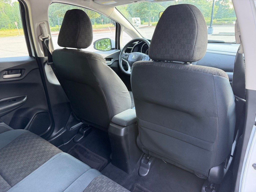 2016 Honda Fit Image 19
