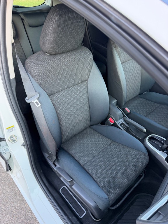 2016 Honda Fit Image 22