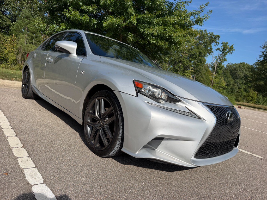 2014 Lexus IS Image 3