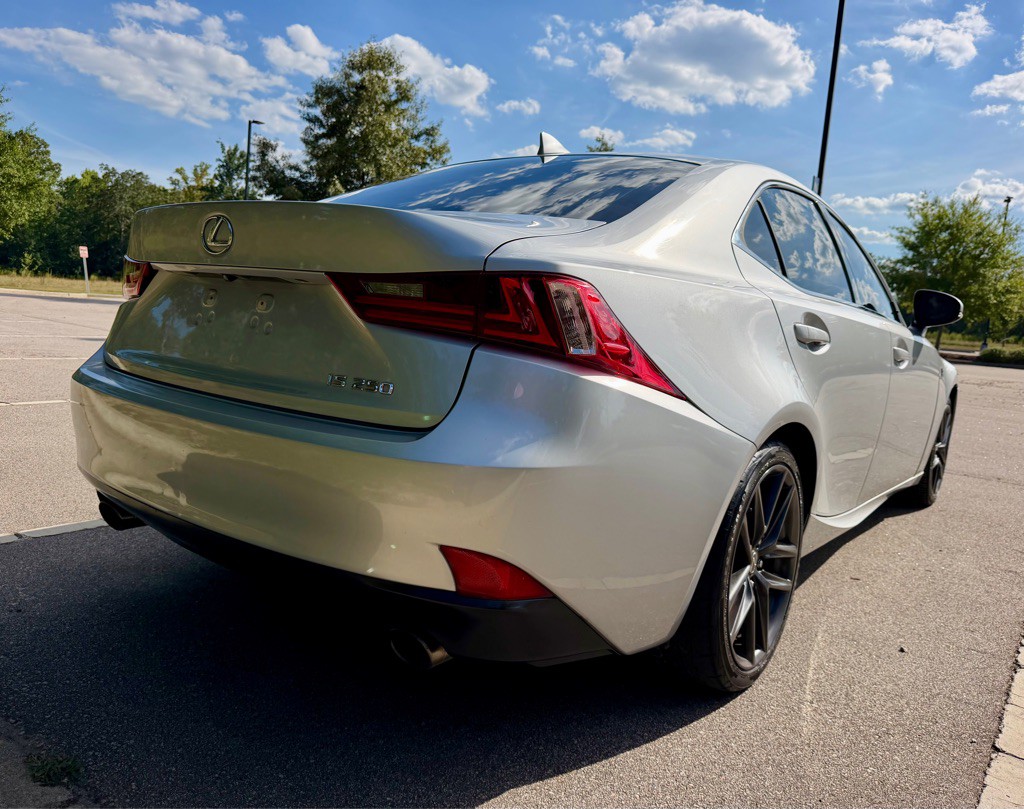 2014 Lexus IS Image 5