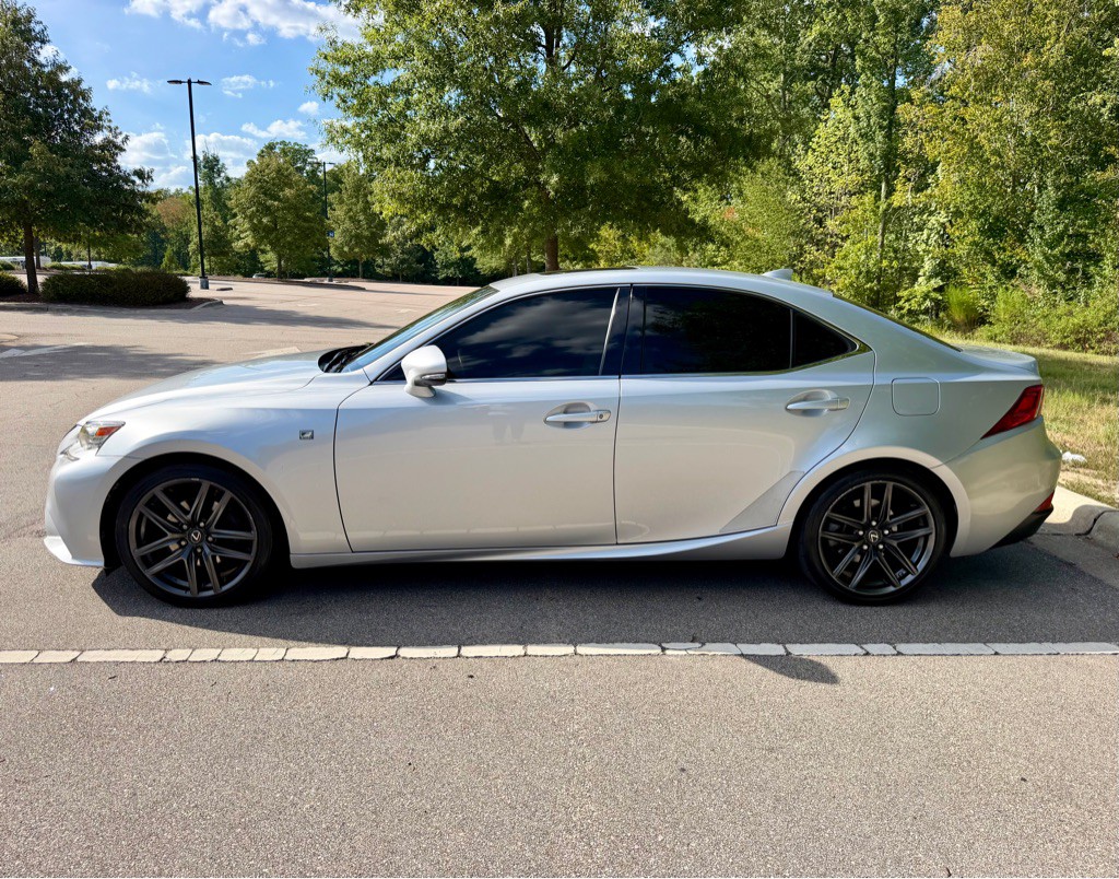 2014 Lexus IS Image 8