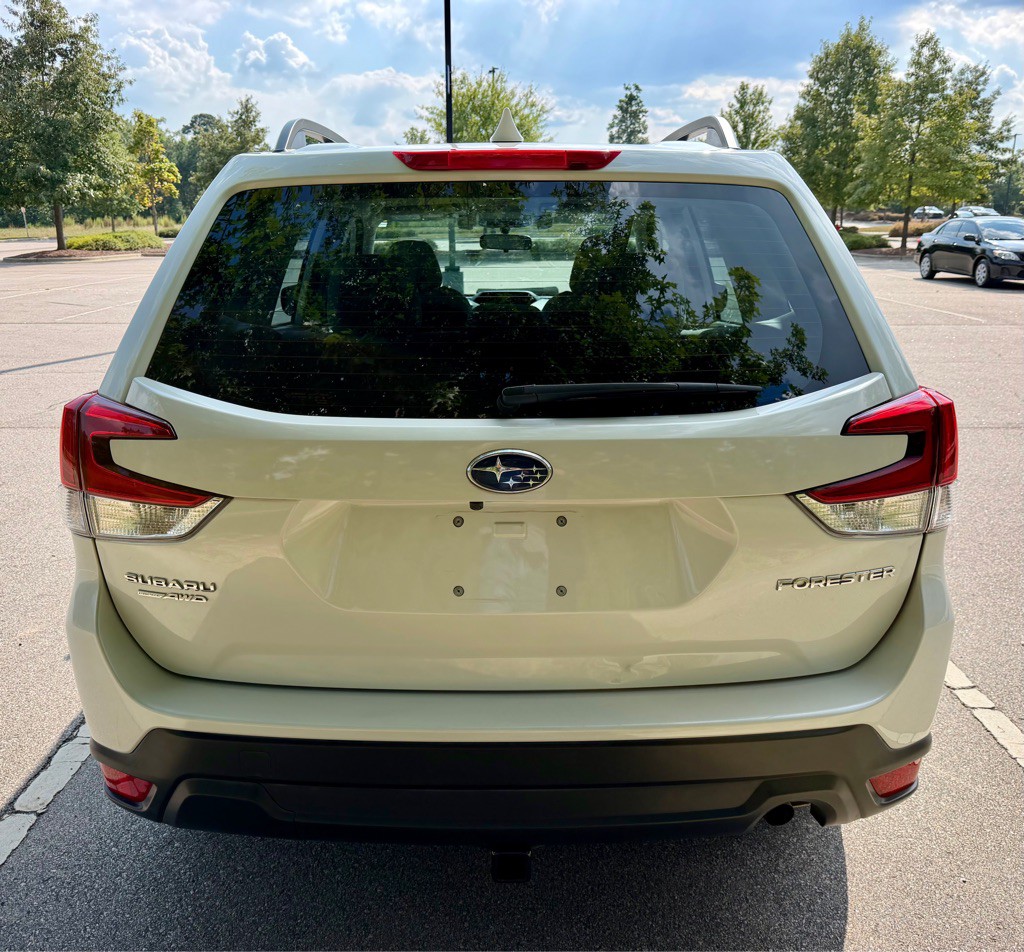 2019 Subaru Forester Image 6