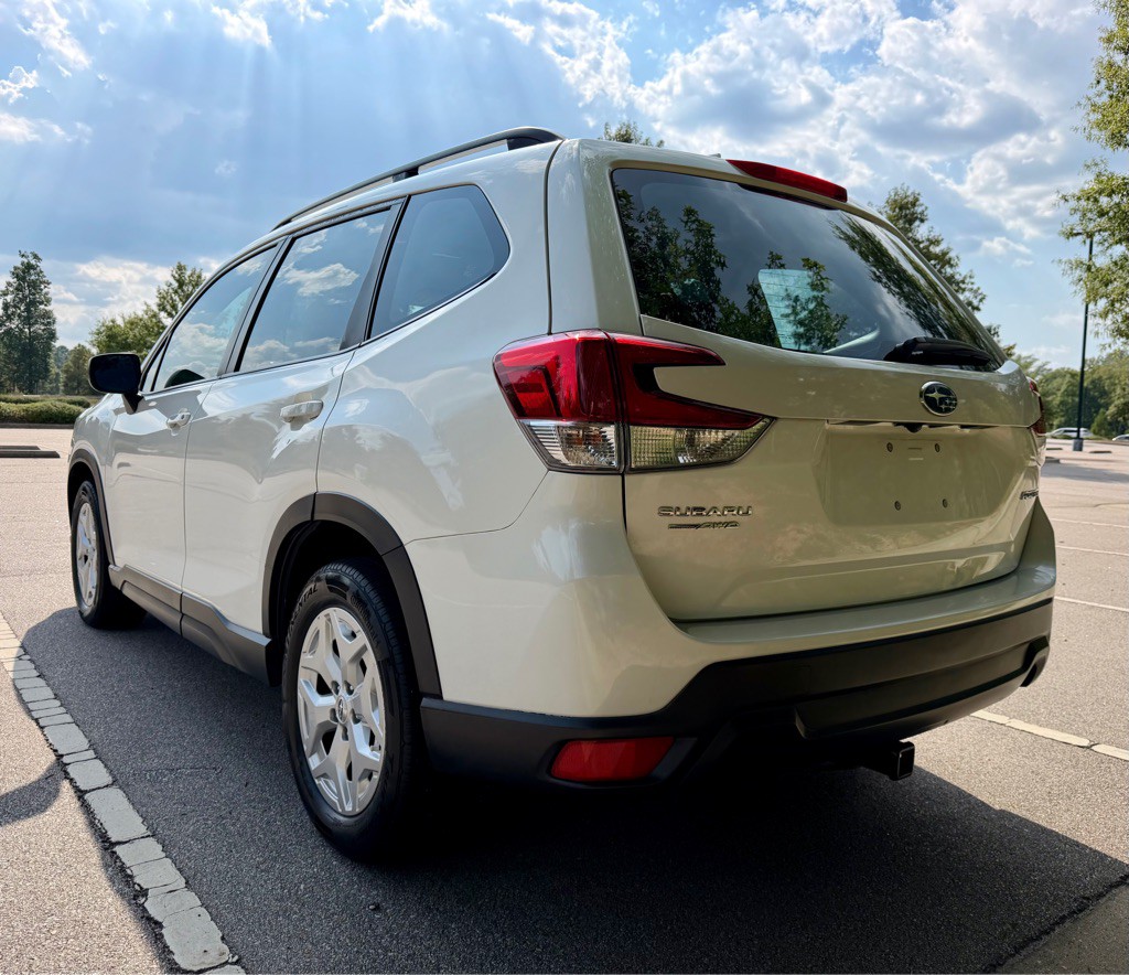 2019 Subaru Forester Image 7