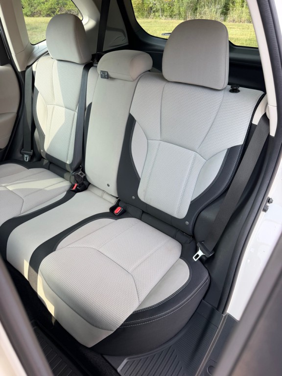 2019 Subaru Forester Image 14