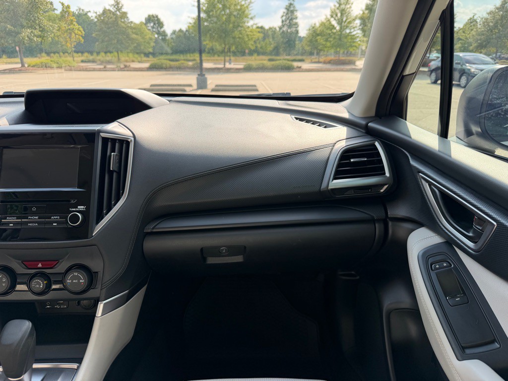 2019 Subaru Forester Image 20