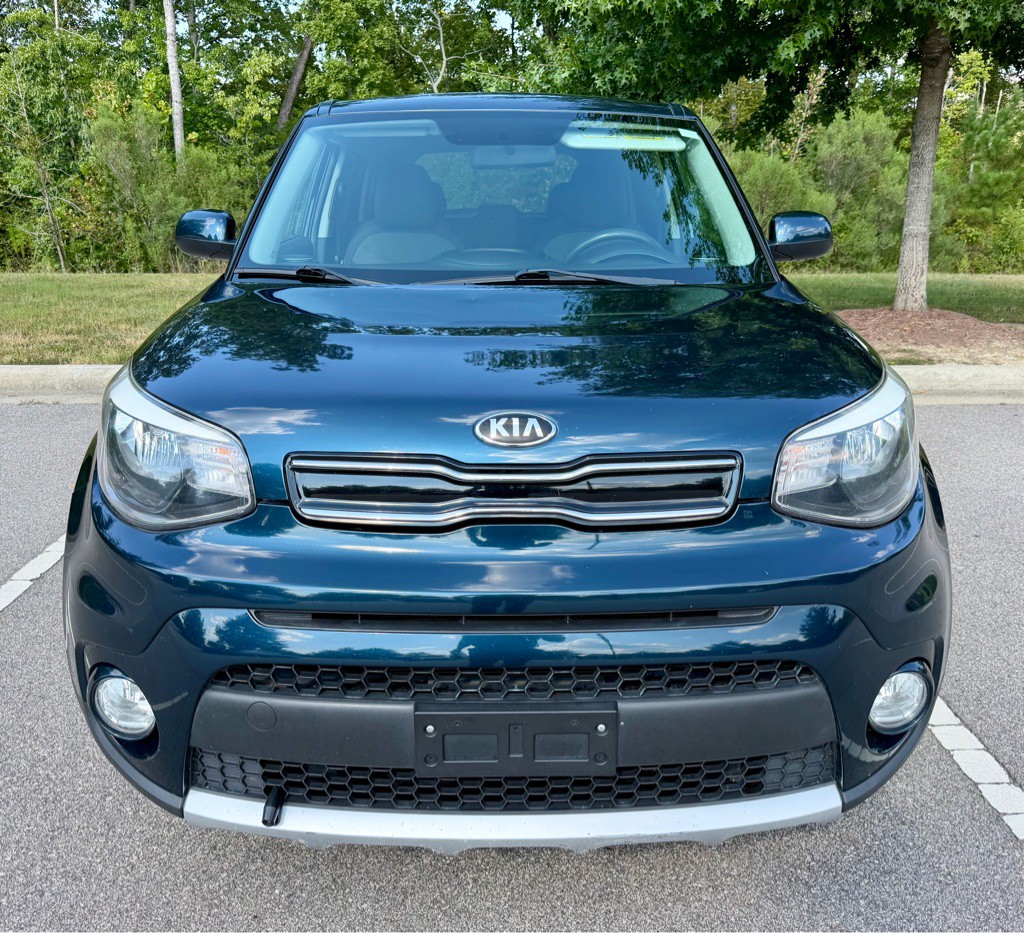 2018 Kia Soul Image 2