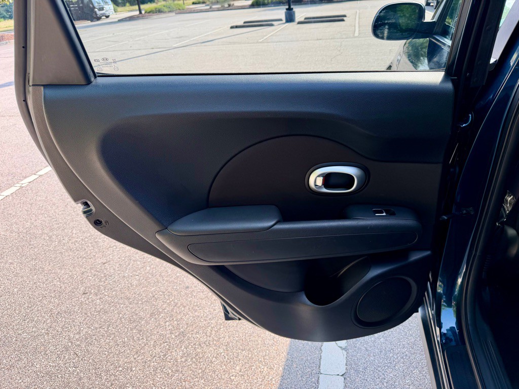 2018 Kia Soul Image 17