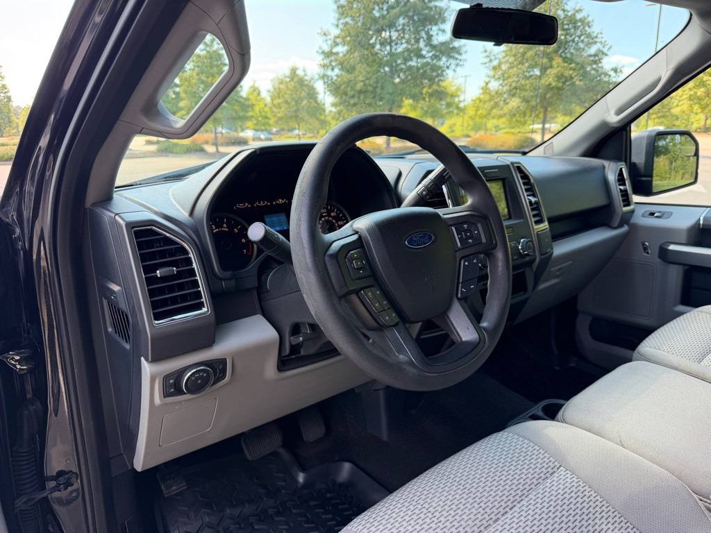 2015 Ford F-150 Image 12