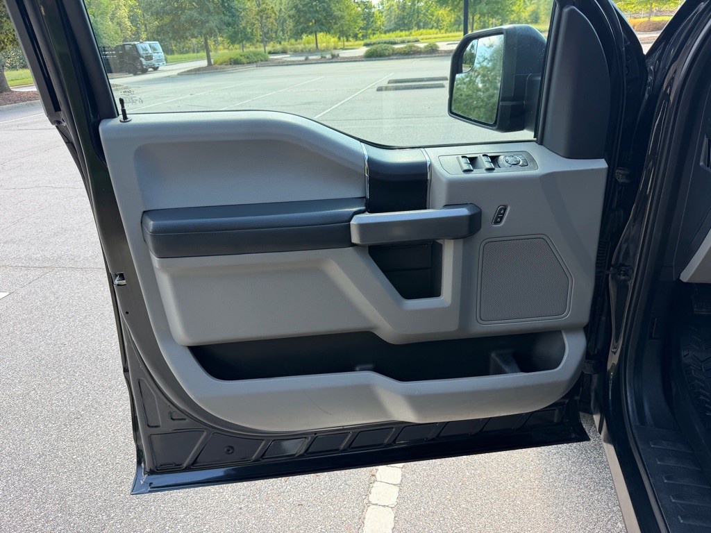 2015 Ford F-150 Image 13