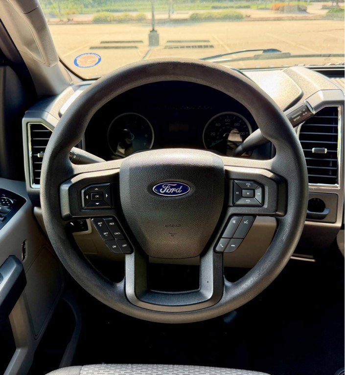 2015 Ford F-150 Image 17