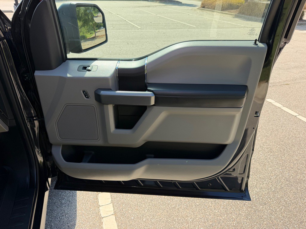 2015 Ford F-150 Image 26