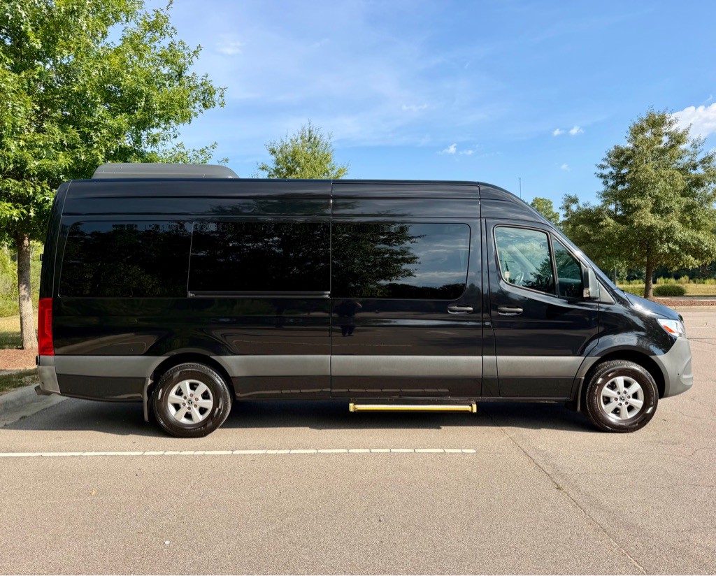 2022 Mercedes-Benz Sprinter Image 4