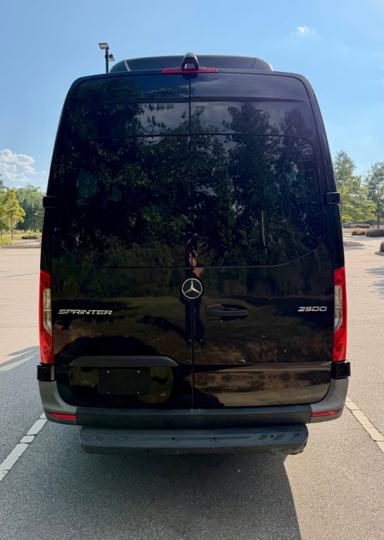 2022 Mercedes-Benz Sprinter Image 6