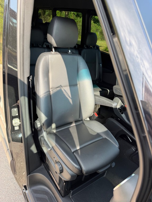 2022 Mercedes-Benz Sprinter Image 15