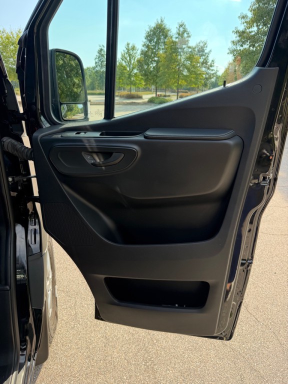 2022 Mercedes-Benz Sprinter Image 17