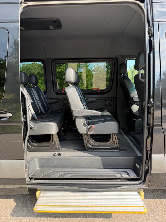 2022 Mercedes-Benz Sprinter Image 18