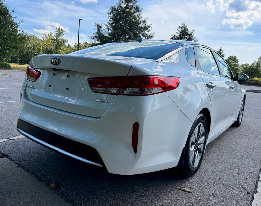 2017 Kia Optima Image 5