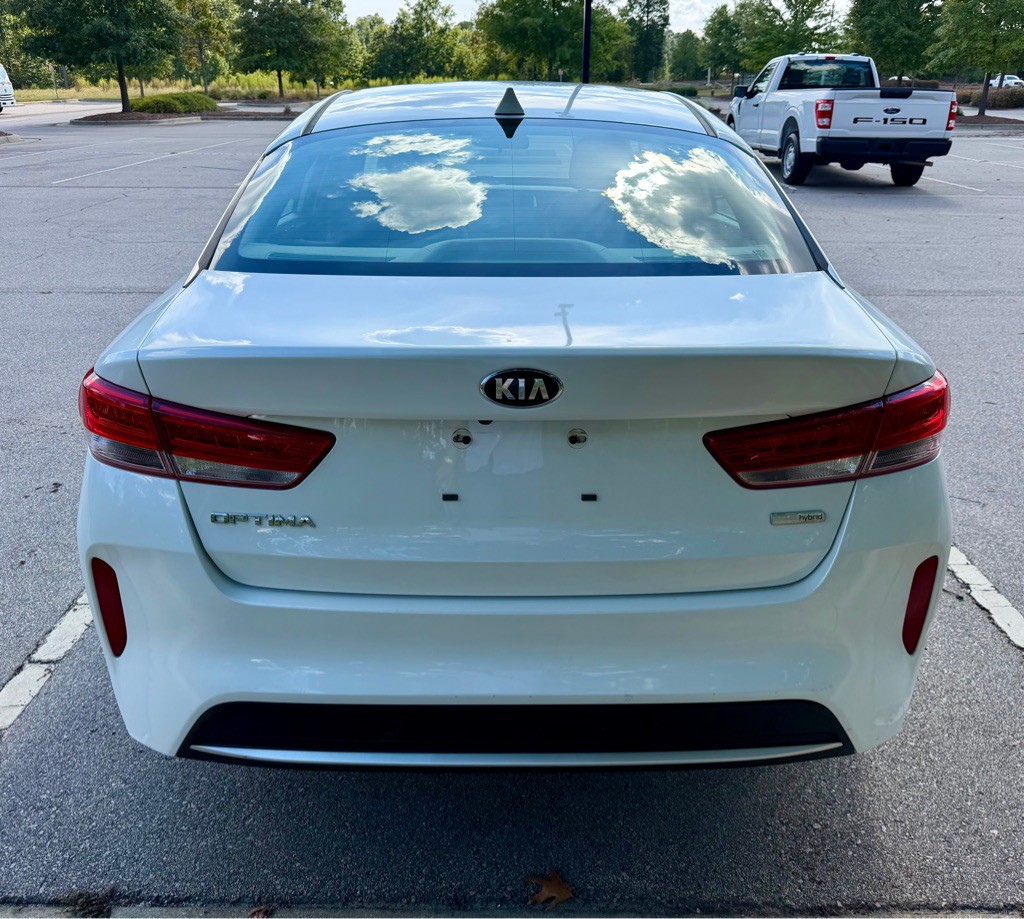 2017 Kia Optima Image 6