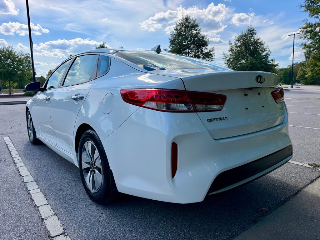 2017 Kia Optima Image 7