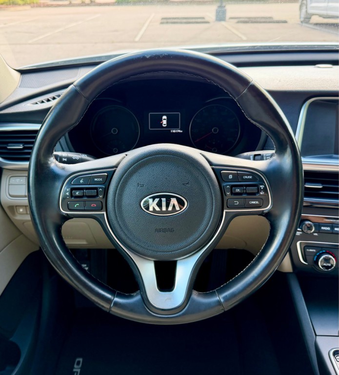2017 Kia Optima Image 19