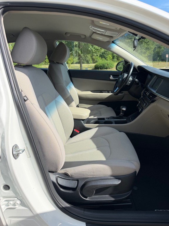 2017 Kia Optima Image 26