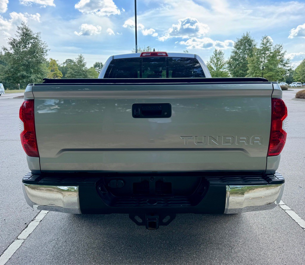 2021 Toyota Tundra Image 6