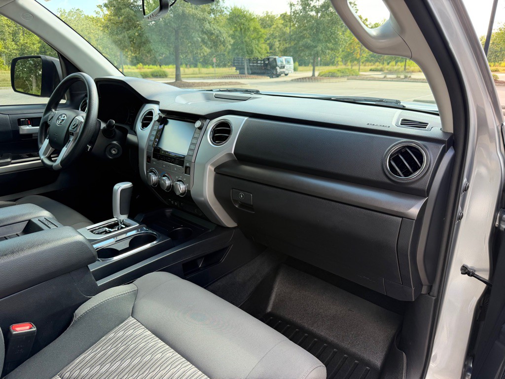 2021 Toyota Tundra Image 28