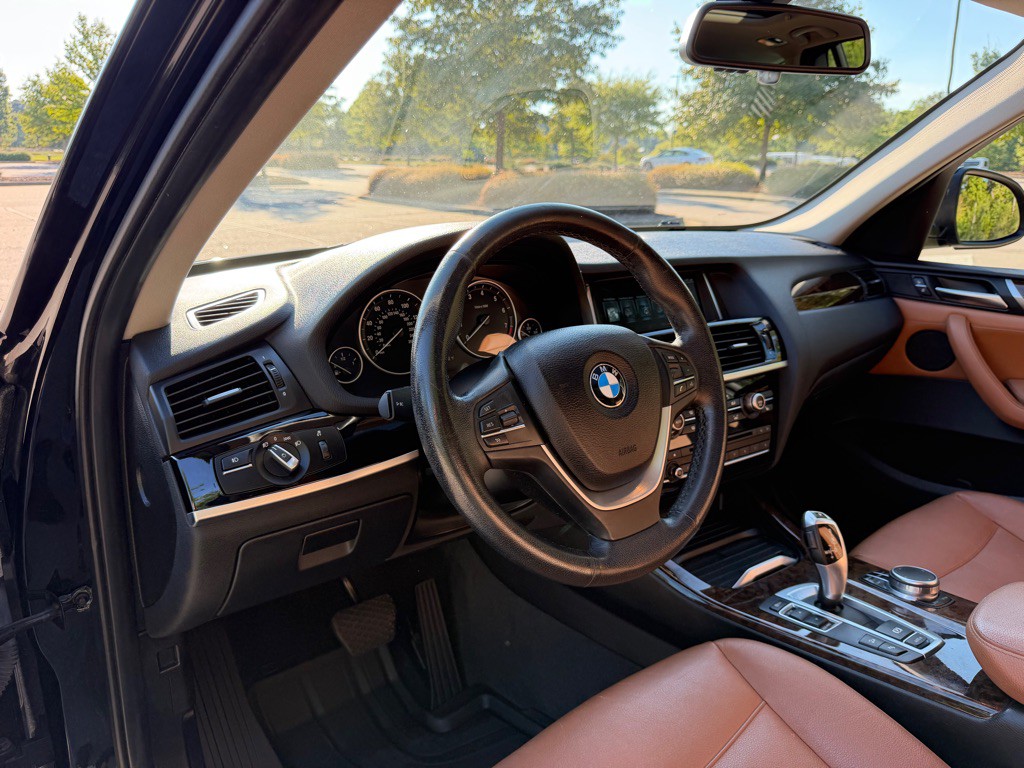 2017 BMW X3 Image 12