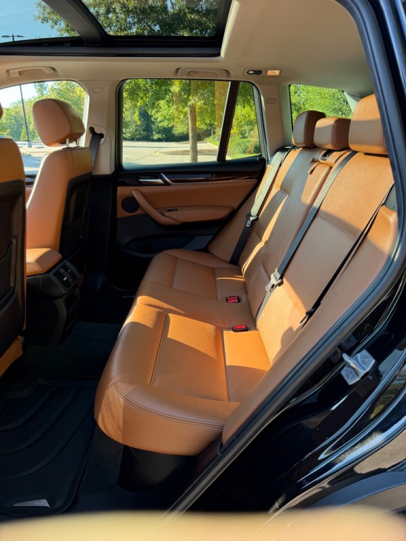 2017 BMW X3 Image 14